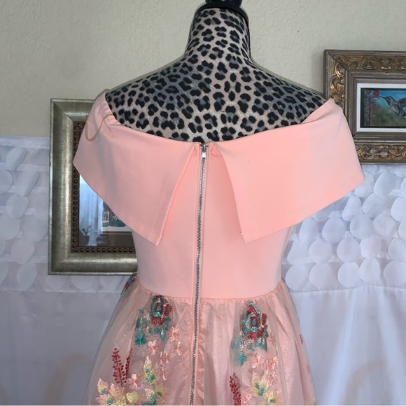 Gianni Bini Laura Floral off the shoulder Dress A25004 - Picture 6 of 14